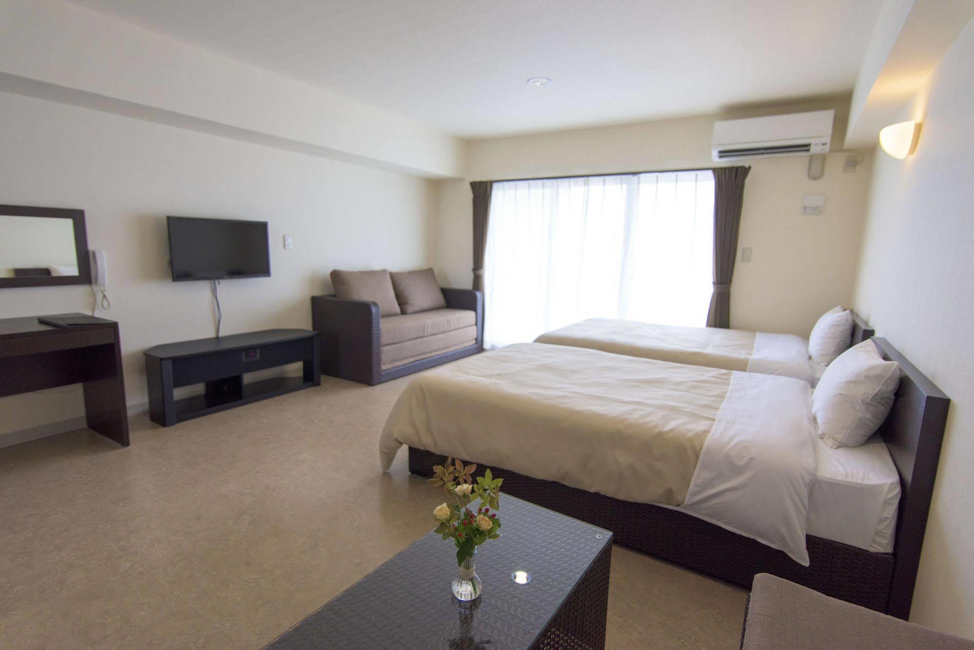 Condominium Hotel Monpa Chatan Ngoại thất bức ảnh
